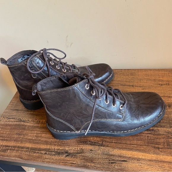 Clarks Leather Ankle Boots Brown 6.5 - Picture 4 of 6